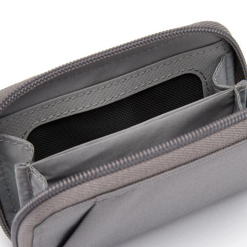 Pacsafe RFIDsafe Card Wallet S25