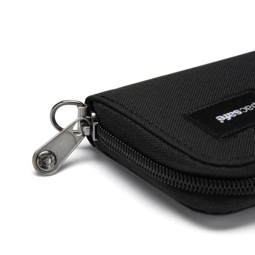 Pacsafe RFIDsafe Card Wallet S25